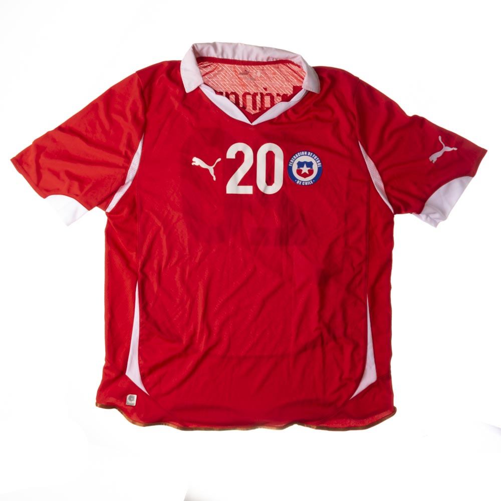 Camisa Chile autografada Aranguiz