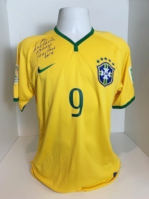 Camisa Seleção Brasileira 2014 - Fred (autografada por Felipão)