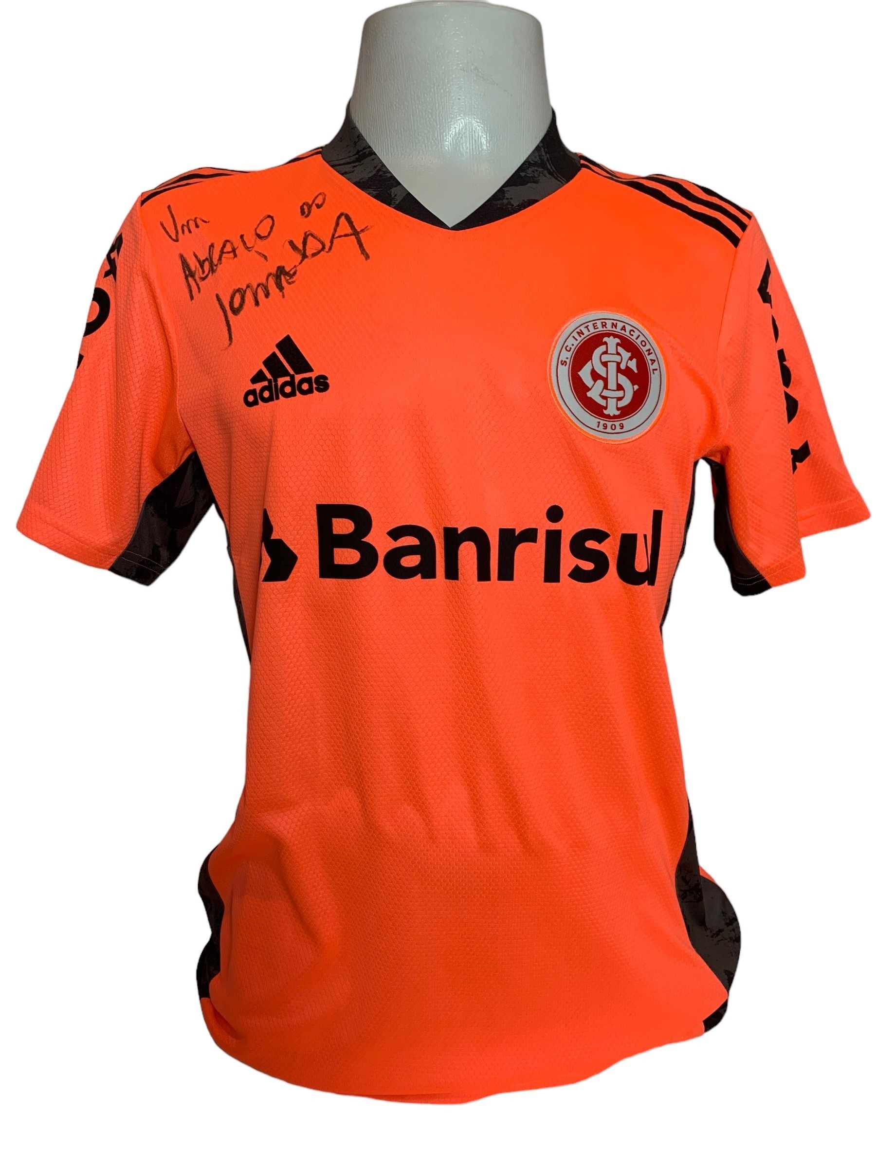 Camisa Internacional 2020 autografada pelo goleiro Lomba