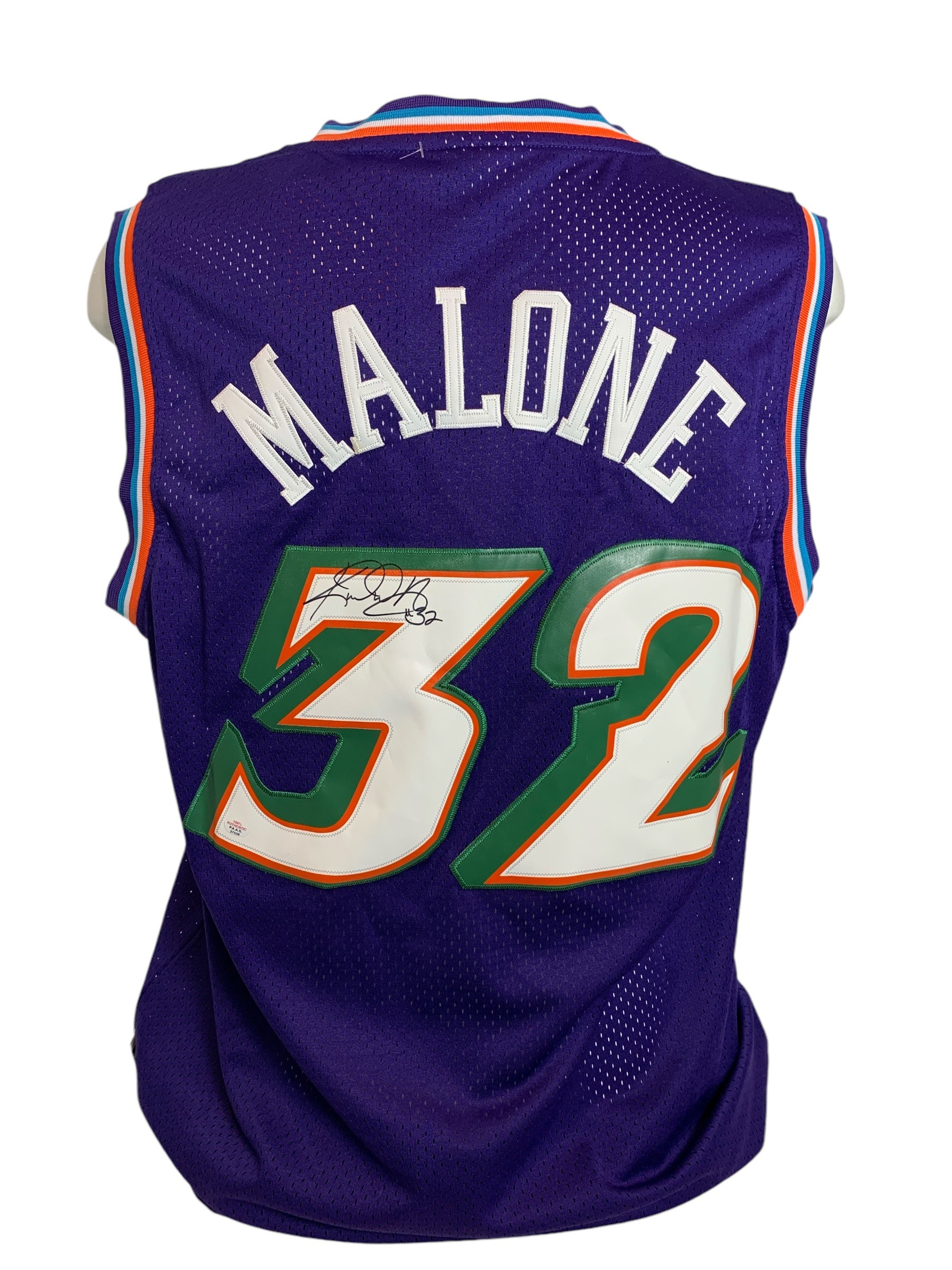 Jersey Utah Jazz autografada pelo jogador Karl Malone