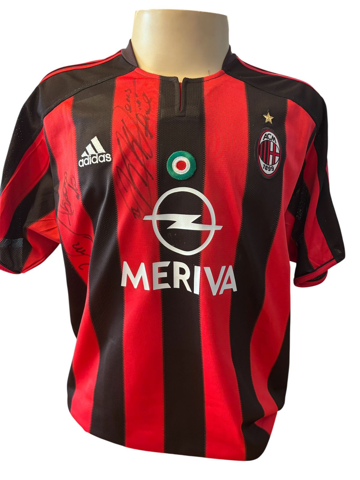 Camisa Milan 2003 autografada pelo jogador Kaká